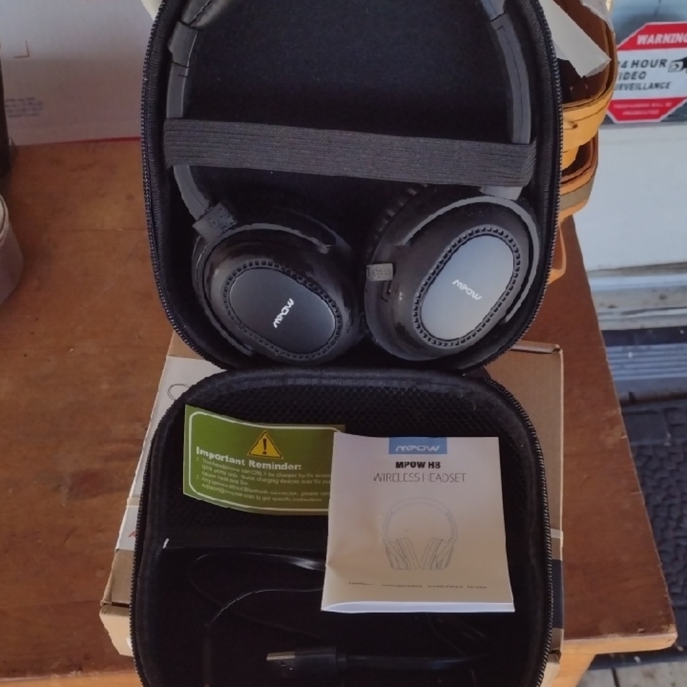 MPOW H8 Wireless Headset